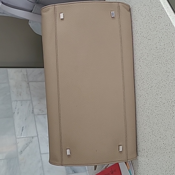 The Row Margaux 15 Soft Grained Leather Taupe Top Handle Bag Rare Authentic GUC - Picture 12 of 12